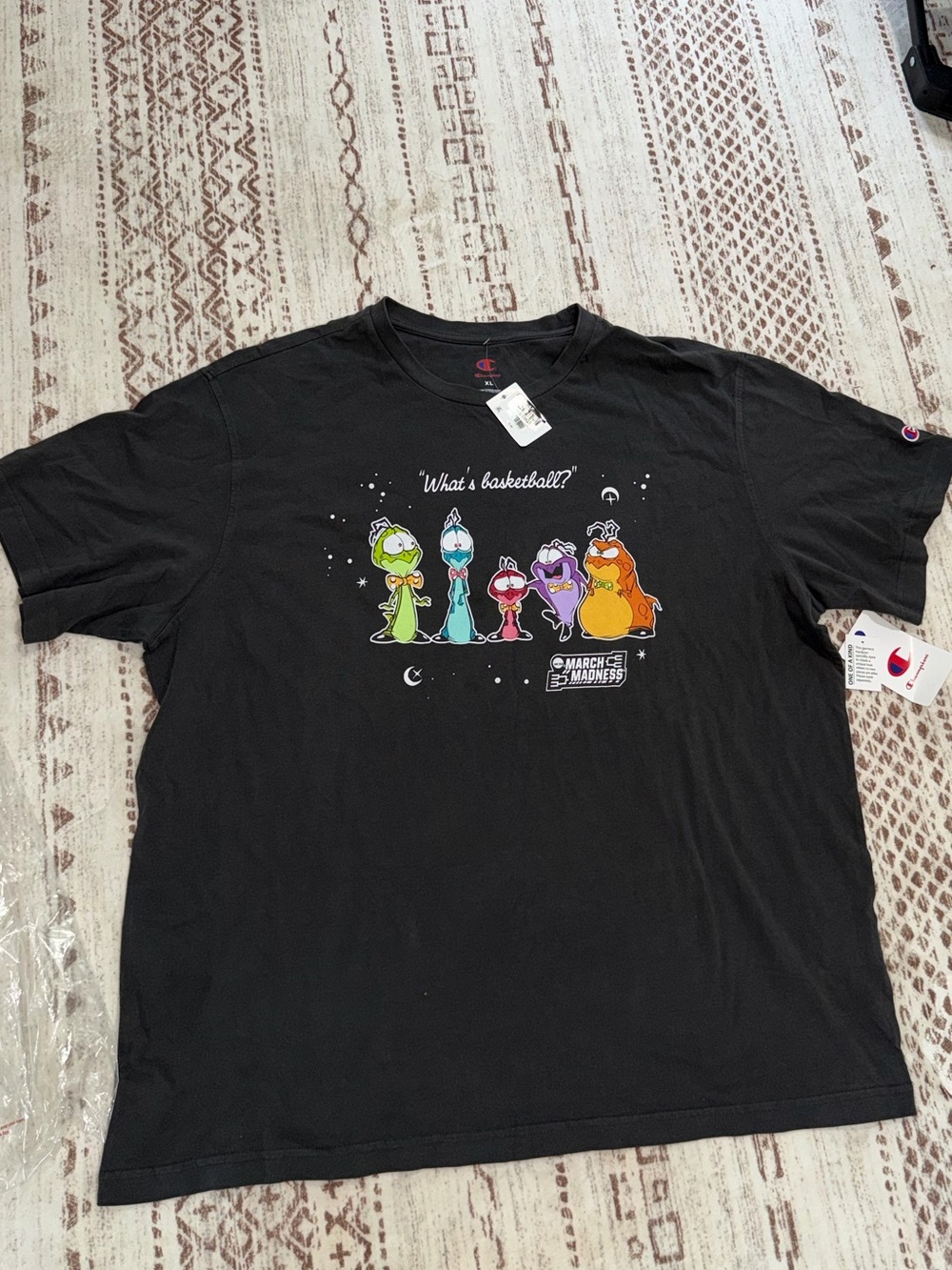 Space Jam Champion “What’s Basketball?” March Madness Size XL Black T-shirt New - Picture 1 of 2